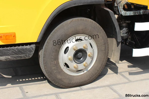FAW Jiefang Hu VN 130hp 4X2(6 wheels) Wrecker with Ramp (Chunhong Brand) Chassis (2) | 86Trucks