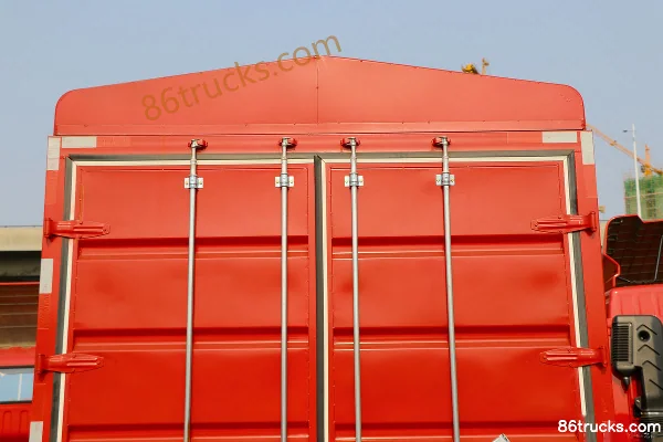 FAW Jiefang Hu VH 160 hp 4X2(6 wheels) 3.82m Crew Cab Stake Light Truck (WLY) Body (2) | 86Trucks
