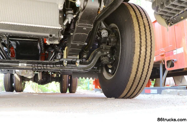 JAC Kangling J3 130 hp 4X2(6 wheels) 3.85m semi-row flatbed light truck (China VI) Chassis (2) | 86Trucks