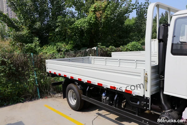 JAC Kangling J3 130 hp 4X2(6 wheels) 3.85m semi-row flatbed light truck (China VI) Body (2) | 86Trucks