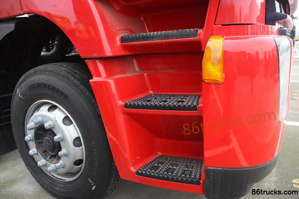 Hongyan Genlyon 290 ch 8X4(12 roues) Camion porteur (châssis spécial) (1) | 86Trucks