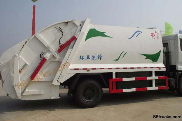 Dongfeng Commercial Vehicle Tianjin 190 hp 4X2(6 wheels) Garbage Truck (Chusheng Brand) Cab (2) | 86Trucks