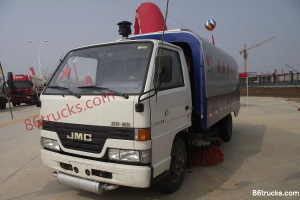 JMC Shunda 102 hp 4X2(6 wheels) Sweeper Truck (Chusheng Brand) Exterior (3) | 86Trucks