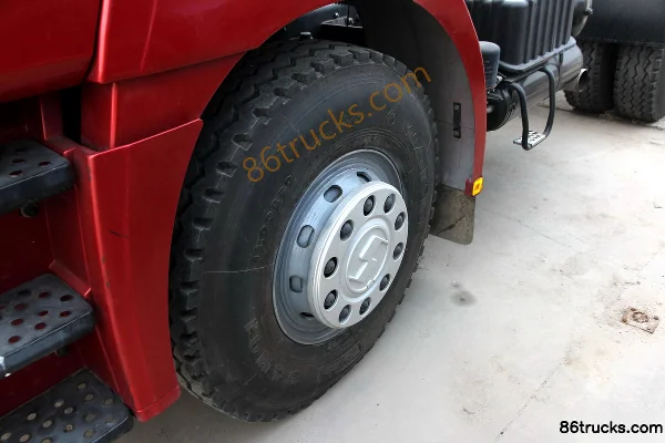 SHACMAN Delong F2000 Heavy Truck 336 hp 4X2(6 wheels) Tractor Truck (High Roof Cab) Chassis (3) | 86Trucks