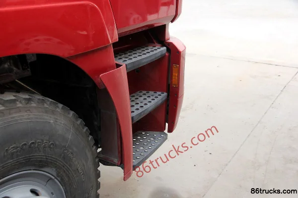 SHACMAN Delong F2000 Heavy Truck 336 hp 4X2(6 wheels) Tractor Truck (High Roof Cab) Chassis (2) | 86Trucks