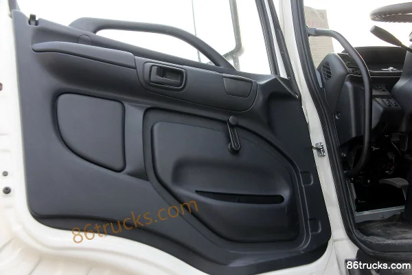 GAC HINO Série 700 poids lourd 380 ch 4X2(6 roues) tracteur routier (toit plat) Cabine (2) | 86Trucks