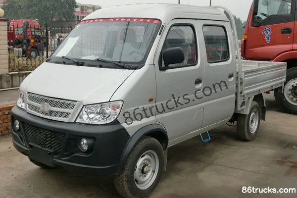 Changan Kuayue Xinbao 1.0L 53 hp 4X2(6 wheels) Gasoline 2m Double Row Side Panel Micro Truck Exterior (2) | 86Trucks