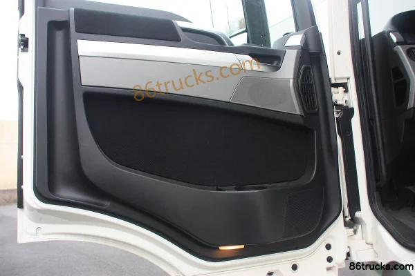 MAN(MAN) TGS série tracteur routier 400 ch 4X2(6 roues) (modèle : 18.400) Cabine (2) | 86Trucks