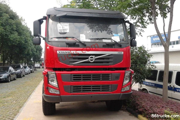 Volvo FM Heavy Truck 440 hp 8X4(12 wheels) Cargo Truck (Chassis) Exterior