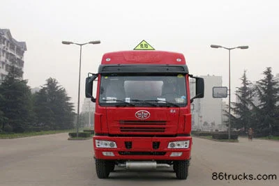 FAW Jiefang Qingdao Hanwei (J5M) 260 hp 8X4(12 wheels) Liquefied Gas Transport Truck (Chengliwei Brand) Exterior