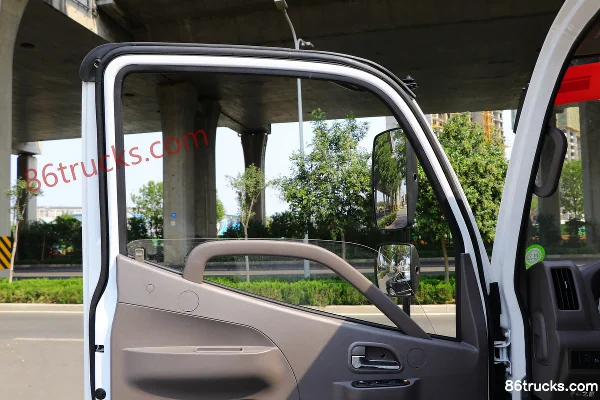 Foton Aumark série 3, 118 ch, 4X2(6 roues) , camion léger à plateau avec double cabine de 3,2 m (freins à air) (2) | 86Trucks