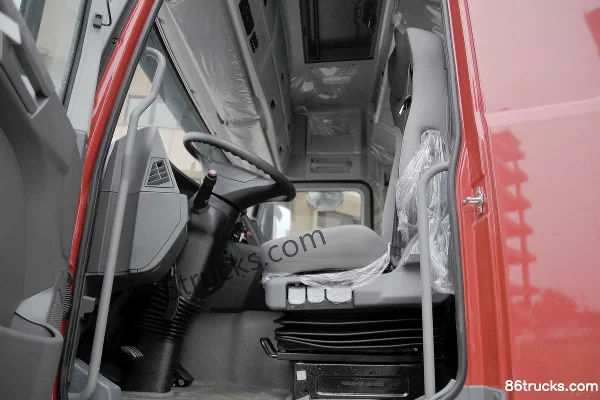 XCMG Hanfeng G7 Super Edition 460 hp 6X4(10 wheels) Tractor Truck Cab (2) | 86Trucks
