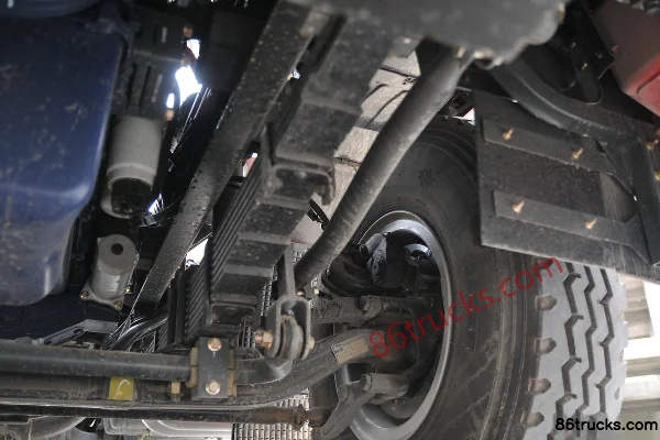 XCMG Hanfeng G7 Super Edition 460 hp 6X4(10 wheels) Tractor Truck Chassis (3) | 86Trucks