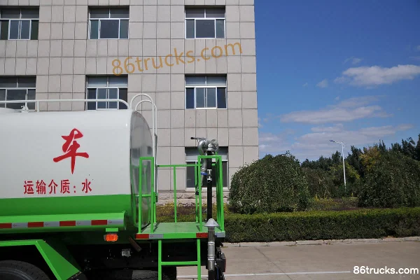 Kama Kaijie M6 129hp 4X2(6 wheels) Water Sprinkler Truck (short wheelbase) Body (3) | 86Trucks