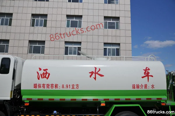 Kama Kaijie M6 129hp 4X2(6 wheels) Water Sprinkler Truck (short wheelbase) Body (2) | 86Trucks