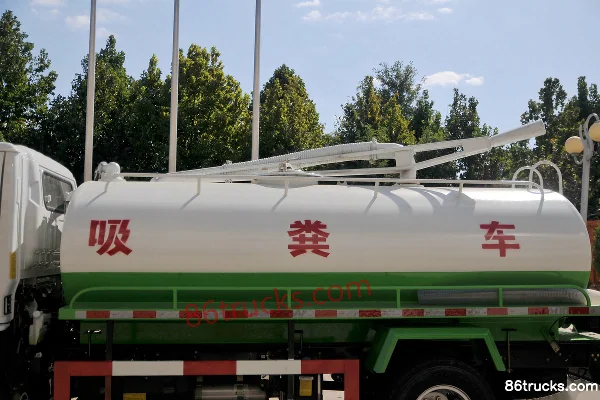 Kama K8 Fuyunlai 110hp 4X2(6 wheels) Fecal Suction Truck Body (3) | 86Trucks