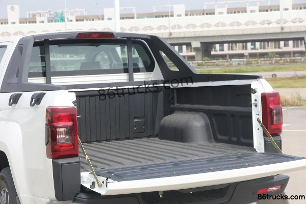 JMC Yuhu EV 2022 2WD Double Cab Pure Electric Pickup 60.16kWh Official Photos (2) | 86Trucks