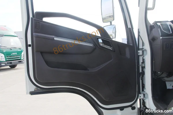 JMC Ka Rui EV 4.5T 4.08m Single Row Pure Electric Box Light Truck 81.14kWh 4X2(6 wheels) Interior (2) | 86Trucks