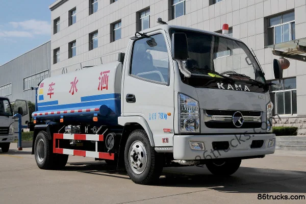 Kama Kama K8 light truck water sprinkler truck