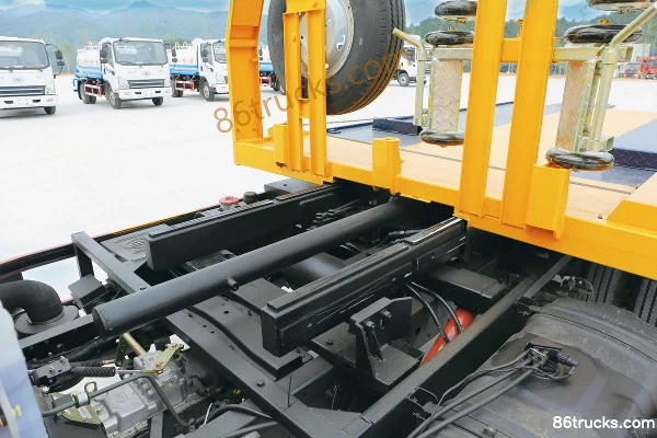 FAW Jiefang Hu VN 110hp 4X2(6 wheels) Tow Truck (Zhuanzhi Brand) Cab (2) | 86Trucks