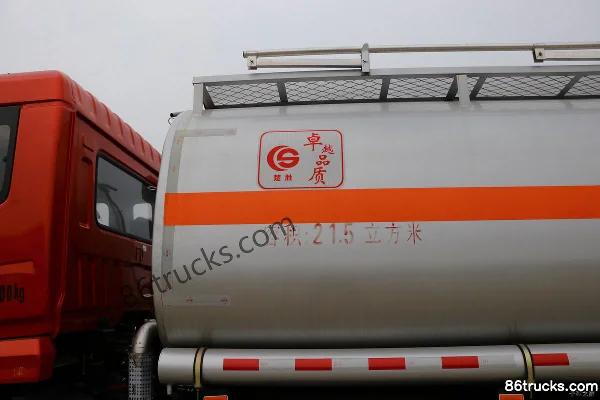 Dongfeng Tesheng 220hp 6X2(8 wheels) Fuel Tank Truck (Chusheng Brand) Body (1) | 86Trucks