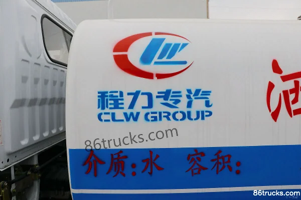 Dongfeng Furika F4 102hp 4X2(6 wheels) Water Sprinkler Truck (Chengliwei Brand) Chassis (2) | 86Trucks