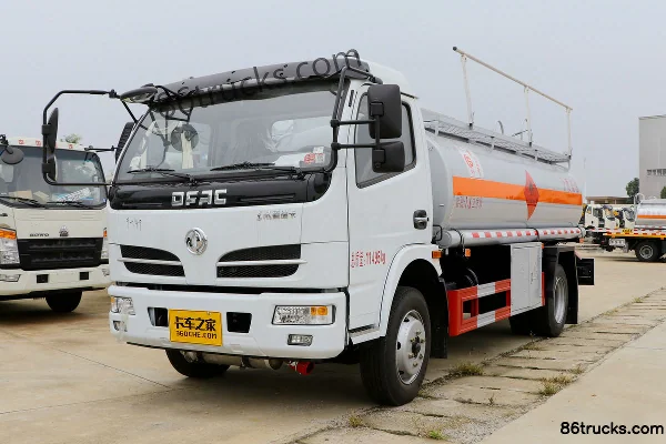 Dongfeng Duolika 117 ch 4X2(6 roues) camion citerne (Chusheng) Extérieur (3) | 86Trucks
