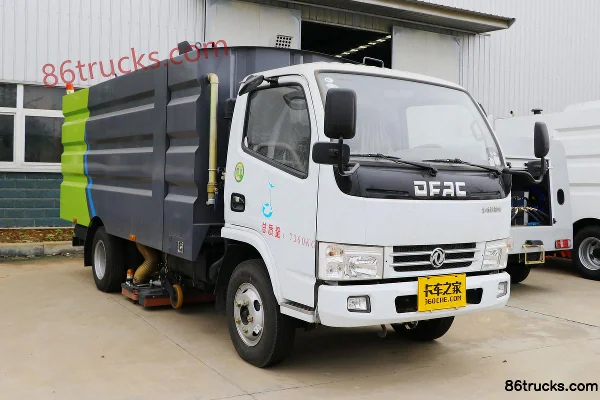 Dongfeng Duolika D6 102 hp 4X2(6 wheels) Vacuum Sweeper Truck (Chusheng) Exterior