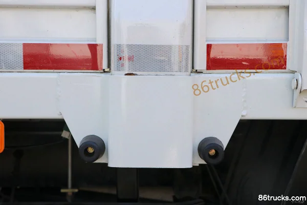 Foton Times Small Card Star 1 Diesel 88hp 4X2(6 wheels) 3.7m Single Row Flatbed Mini Truck Body (2) | 86Trucks