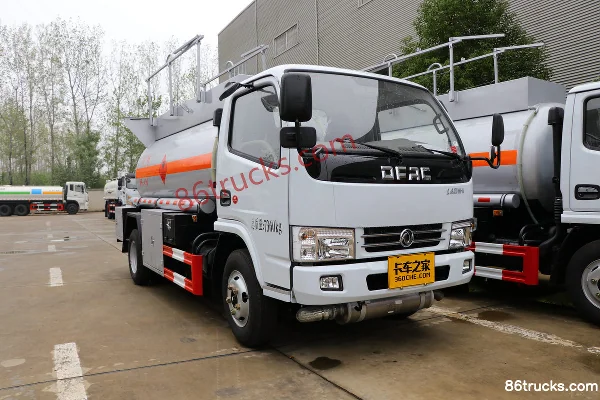 Dongfeng Dongfeng D6 Light Truck fuel tanker truck