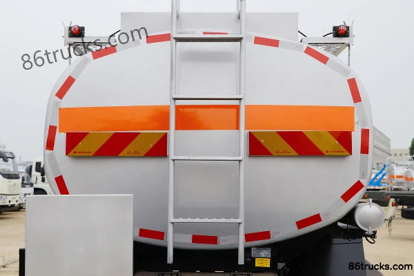 Dongfeng Commercial Vehicle Tianjin 190hp 4X2(6 wheels) oil transport truck (Chusheng brand) Body (3) | 86Trucks