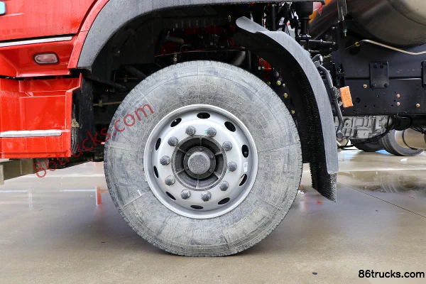 Dongfeng Tianlong VL Gas 400hp 6X4(10 wheels) CNG tractor truck (China VI) Chassis (1) | 86Trucks