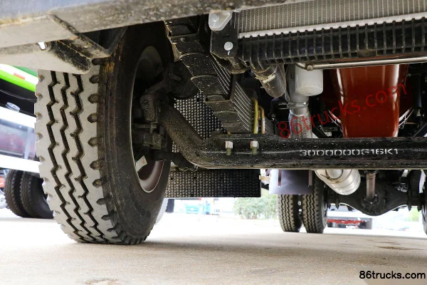 JAC Gallop K5L 220 hp 4X2(6 wheels) Flatbed Truck (Dali brand) Chassis (2) | 86Trucks