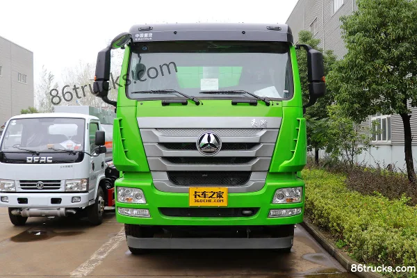 Sinotruk J5G 340 ch 8X4(12 roues) camion benne à boue (marque Runzhixing) Extérieur (2) | 86Trucks