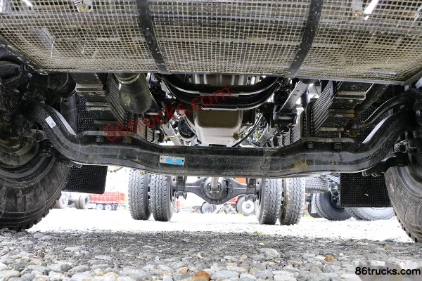 Dongfeng Tianjin KS 180 hp 4X2(6 wheels) 4.5m dump truck (8-speed) Chassis (1) | 86Trucks