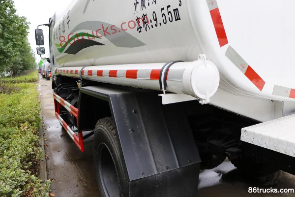 Dongfeng Changxing D1 130 ch 4X2(6 roues) camion citerne d'arrosage paysager (marque Zhuanzhi) Carrosserie (1) | 86Trucks