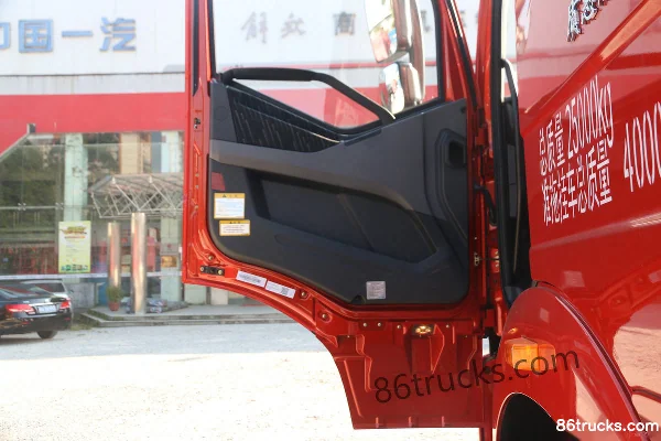 FAW Jiefang New J6P Heavy Truck Zhihuiban 2.0 420 hp 6X4(10 wheels) Tractor Truck Cab (2) | 86Trucks