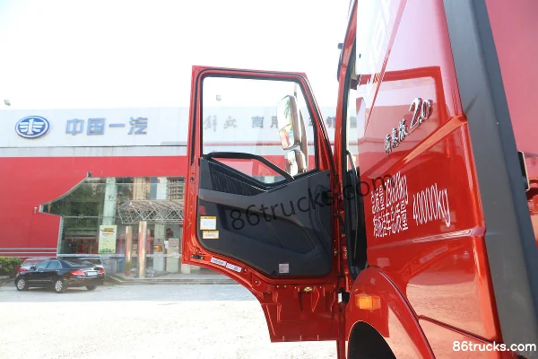 FAW Jiefang New J6P Heavy Truck Zhihuiban 2.0 420 hp 6X4(10 wheels) Tractor Truck Cab (1) | 86Trucks