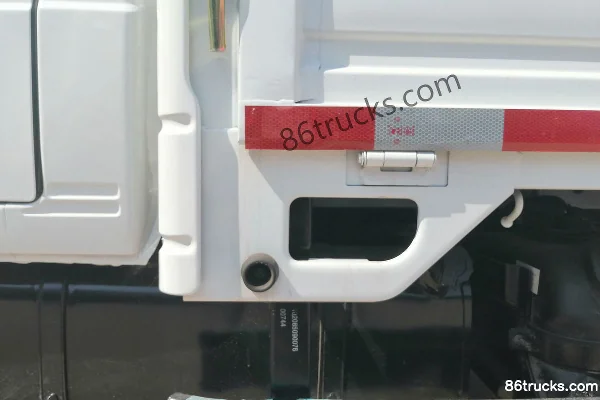 Tangjun Ouling Xiao Baoma 68 ch 4X2(6 roues) camion léger à ridelles cabine double 2,56 m Carrosserie (2) | 86Trucks