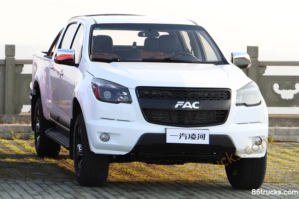 FAW Linghe Leishen 2019 Comfort 2.5T Diesel 129 hp 4x2(6 wheels) Short Wheelbase Double Row Pickup Exterior (2) | 86Trucks