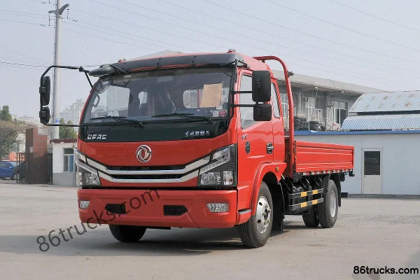 Dongfeng Duolika D6 115hp 4X2(6 wheels) 3.8m half-cab flatbed light truck Exterior (3) | 86Trucks