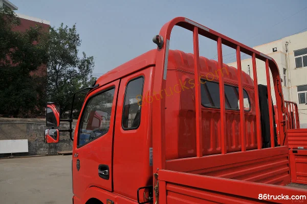 Dongfeng Duolika D6 115hp 4X2(6 wheels) 3.8m half-cab flatbed light truck Body (1) | 86Trucks
