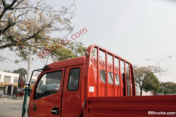Dongfeng Duolika D8 160 hp 4X2(6 wheels) 6.2m Cab Chassis Flatbed Cargo Truck Body (1) | 86Trucks