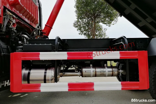 FAW Linghe 160 hp 4X2(6 wheels) 4.2m Dump Truck Chassis (3) | 86Trucks