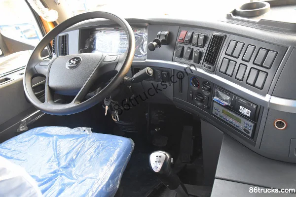 Senyuan Heavy Industry 330 ch 6X4(10 roues) grue 25 tonnes Cabine (3) | 86Trucks