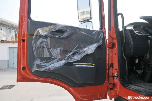 Dongfeng Duolika D9 170 ch 4X2(6 roues) 6,2 m plateau porteur (8 vitesses) Cabine (2) | 86Trucks