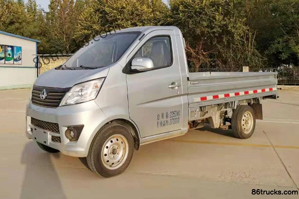 Changan véhicule léger Changan Xingka EV 2019 modèle standard 2,25T 2,7 m cabine simple camion plateau électrique pur 33,28 kWh 4X2(6 roues)