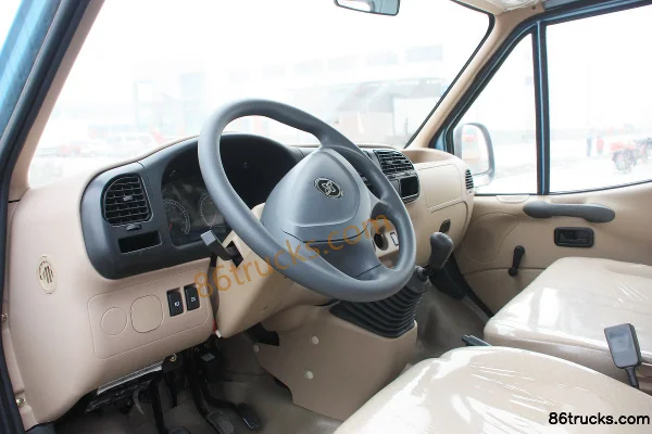 Jiachuan Xiateli 112 hp 4X2(6 wheels) 3.6m Single Row Flatbed Micro Truck Cab (2) | 86Trucks