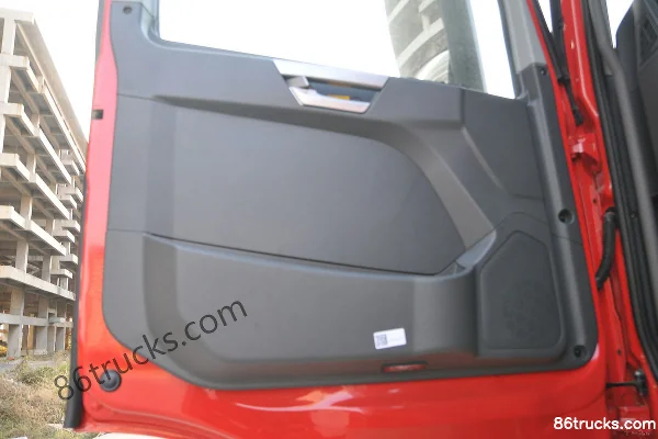 XCMG Hanfeng G7 Standard Load Edition 350 hp 6X4(10 wheels) 5.6m LNG Dump Truck (China VI) Cab (2) | 86Trucks