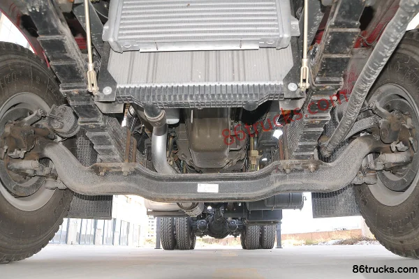 XCMG Hanfeng G5 270 hp 6X4(10 wheels) 8.45m Truck-mounted Crane Chassis (1) | 86Trucks